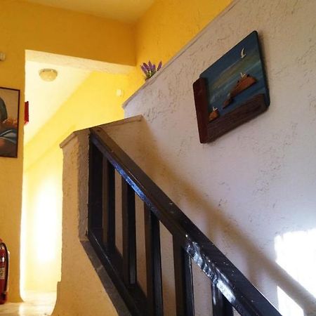 Cleo Rooms 250M From The Beach Malia Eksteriør bilde