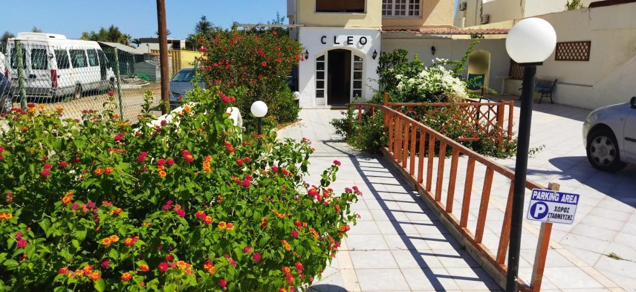 Cleo Rooms 250M From The Beach Malia Eksteriør bilde