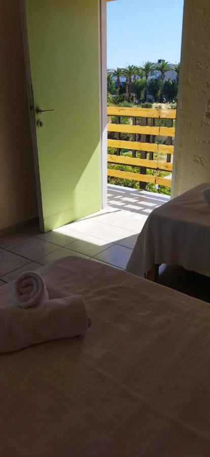 Cleo Rooms 250M From The Beach Malia Eksteriør bilde