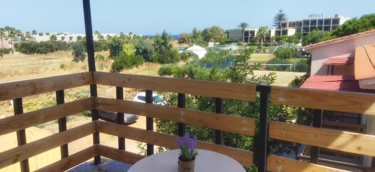 Cleo Rooms 250M From The Beach Malia Eksteriør bilde